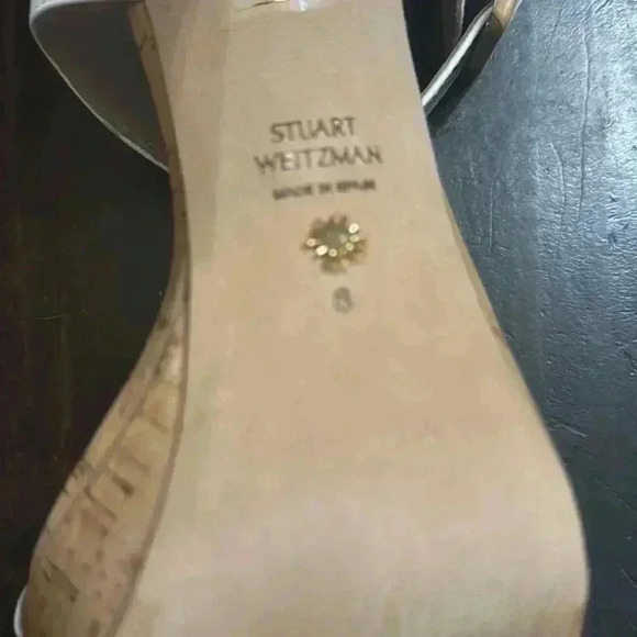 Stuart Weitzman white cork heeled shoes. NEW - Picture 5 of 6